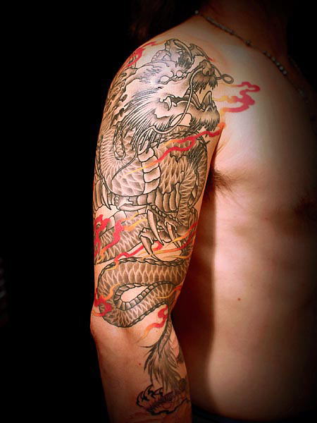 龍　刺青